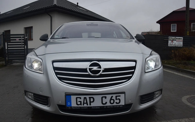 Opel Insignia cena 24900 przebieg: 113000, rok produkcji 2010 z Pyskowice małe 781